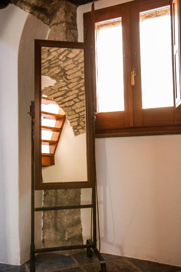 S'Ammentu House Bosa Exterior foto